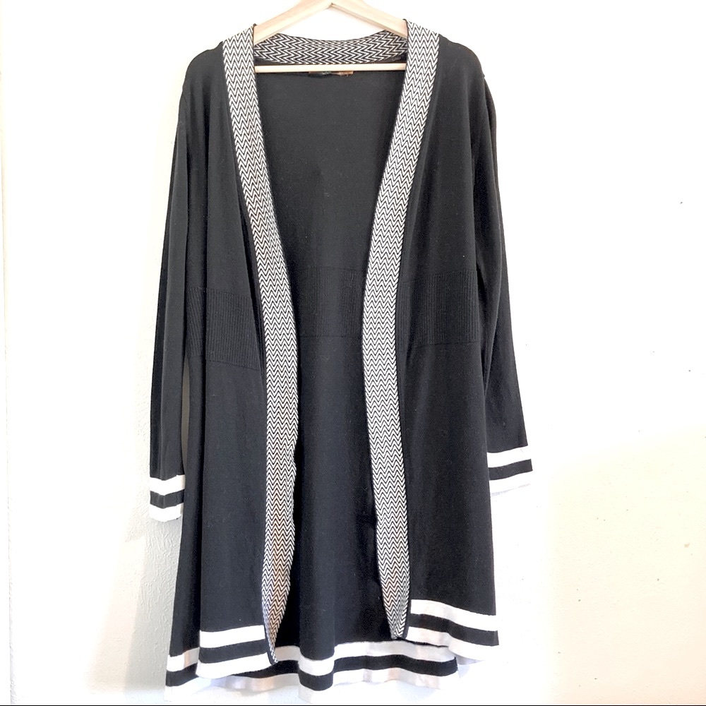 Belldini Long Open Front Knit Duster Cardigan Black White Stripes Zig Zag Medium